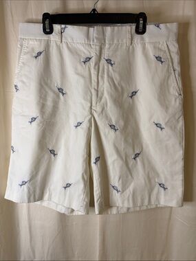 J. McLaughlin Cream Shorts with Blue Embroidered Fish